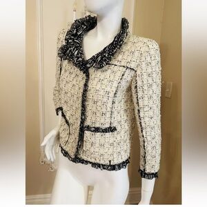 OSCAR DE LA RENTA Crop Shoulder Pads Jacket Size 6